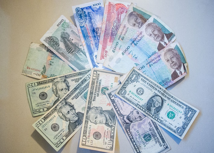 đổi tiền khi du lịch Campuchia
