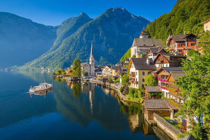 Khám Phá Những Hồ Nước Ở Áo Đẹp Như Trong Cổ Tích