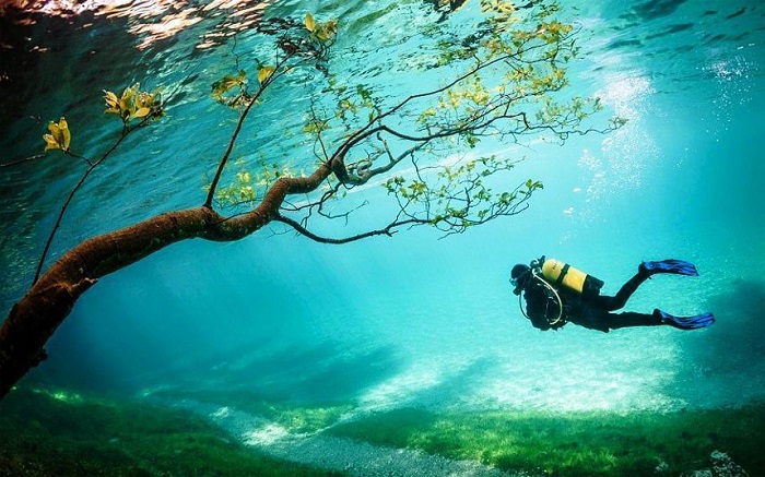 khám phá những hồ nước ở Áo đẹp như trong cổ tích
