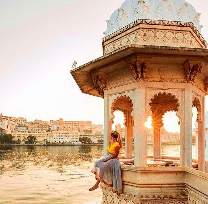 Cung điện Taj Lake - thiên đường giữa hồ Pichola Ấn Độ