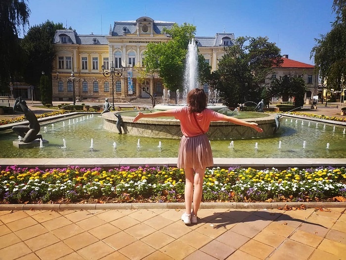 Kinh nghiệm du lịch Sofia thủ đô tuyệt đẹp của xứ sở hoa hồng Bulgaria 