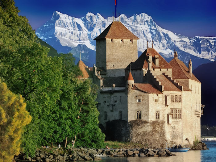 Du lịch Montreux Thụy Sĩ - khám phá thành phố hoa thủy tiên