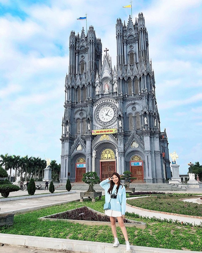 Nhà thờ Bác Trạch - Địa điểm chụp ảnh đẹp ở Thái Bình