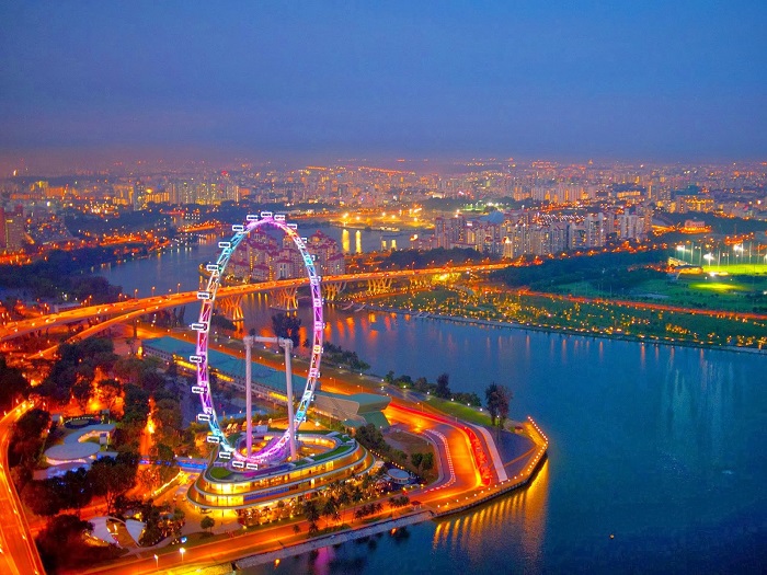 Khám phá vòng quay Singapore Flyer tại Singapore