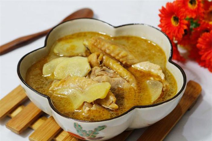 Kinh nghiệm du lịch Thái Nguyên - thưởng thức canh gà nấu gừng 