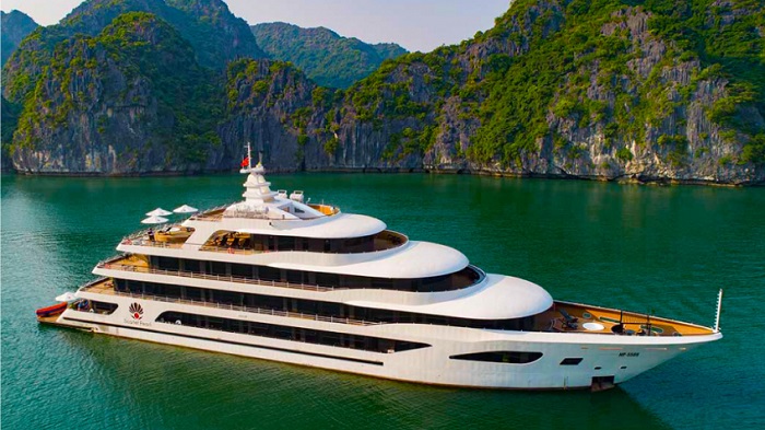 The 05 best cruises in Ha Long Bay - Scarlet Pearl Cruise