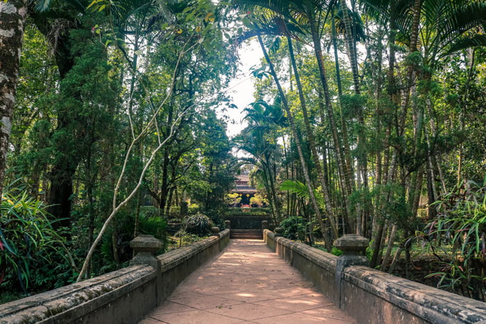 Tu Hieu Hue Pagoda - Entrance