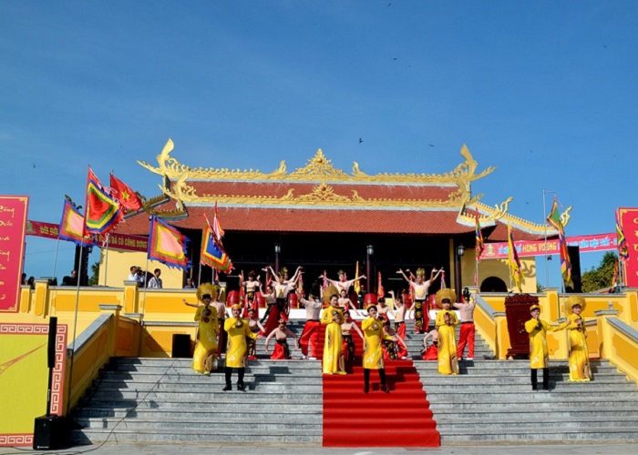 Festivals in Kien Giang - Hung Kings Anniversary Festival