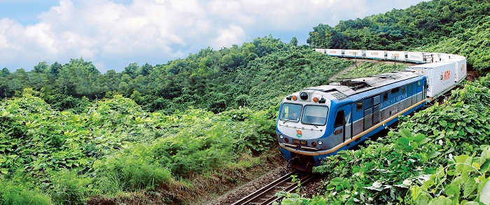 Kinh nghiệm du lịch Thái Nguyên - phương tiện di chuyển bằng tàu hỏa