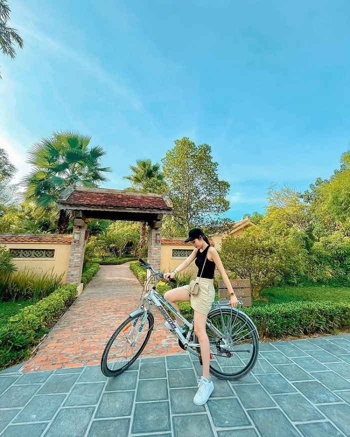 Emeralda Ninh Bình - thuê xe đạp