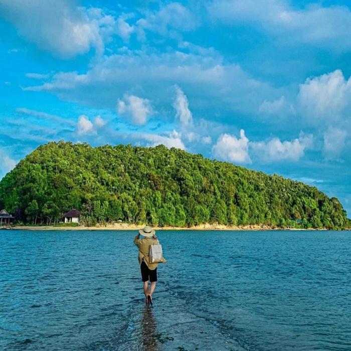 Du lịch đảo Nhất Tự Sơn Phú Yên thu hút du khách bởi không gian đẹp 