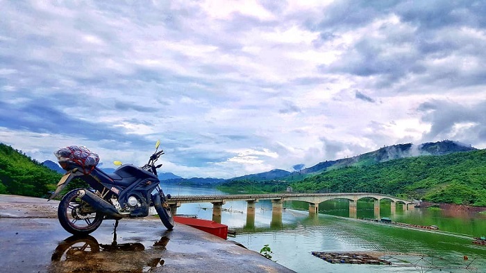 What's so beautiful about Pa Uon Son La Bridge?