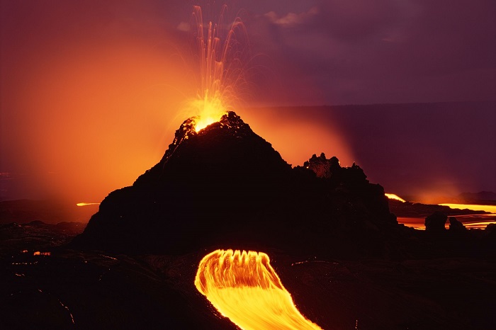 có bao nhiêu núi lửa trên thế giới