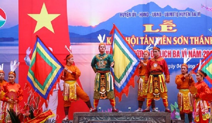 Traditional festival in Hanoi - Tan Vien Son Thanh festival