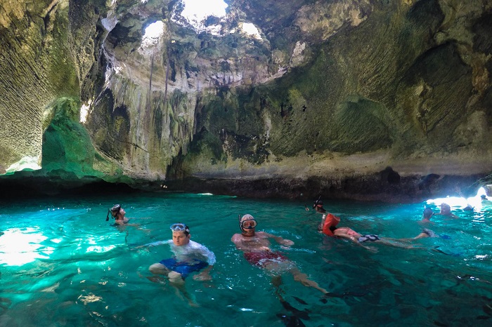 Thunderball Grotto - Du lịch Bahamas