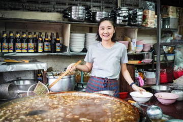 Du lịch Bangkok - Save gấp 4 quán ăn ngon ở Bangkok phục vụ các món Thái siêu đỉnh