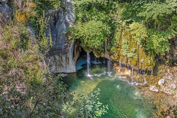 3 thác nước ở hẻm núi Loup thị trấn Grasse