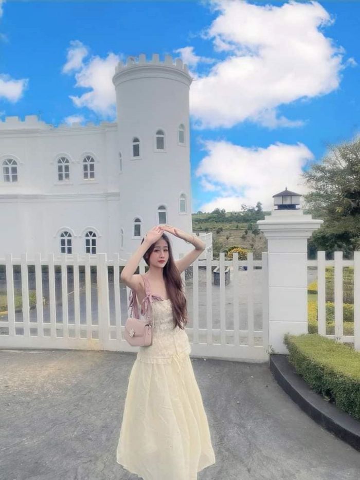 Cận cảnh Bạch Dinh Bảo Lộc 