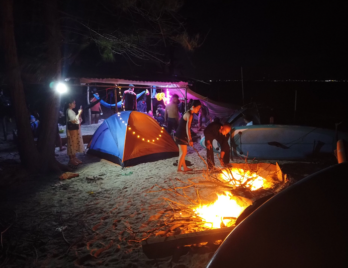 Camping at Doi Nhai Beach Vung Tau