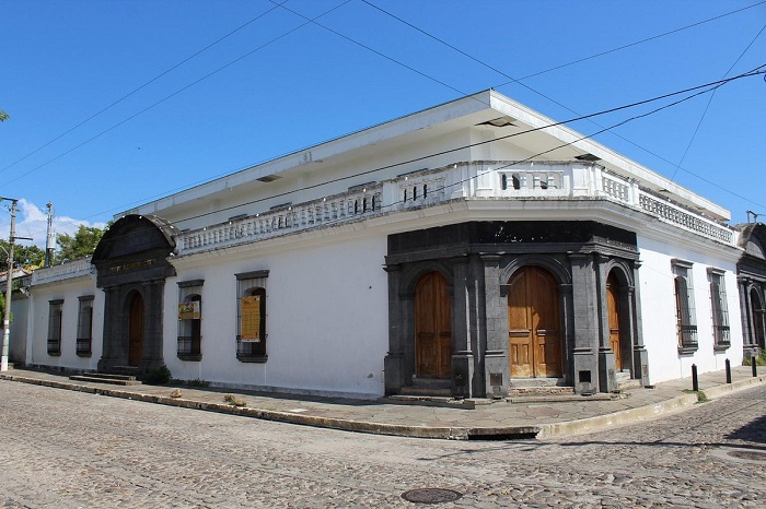 Bảo tàng Alejandro Cotto là điểm tham quan nổi tiếng ở thị trấn Suchitoto 