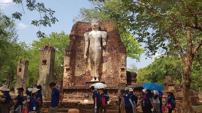 Chùa Wat Phra Si Ariyabot là điểm tham quan nổi bật ở thị trấn Kamphaeng Phet