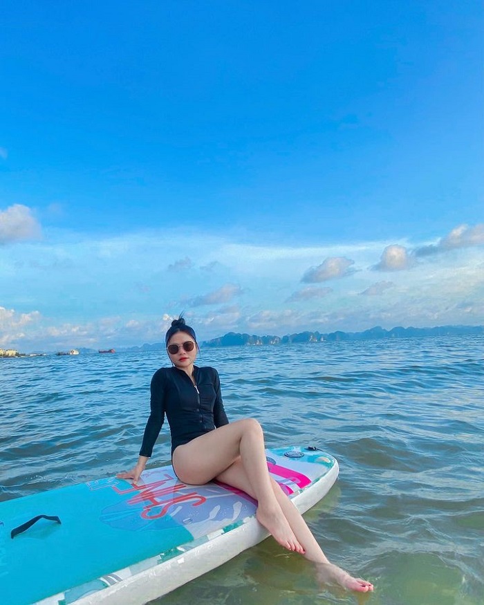 Reu Island in Quang Ninh - rowing Sup
