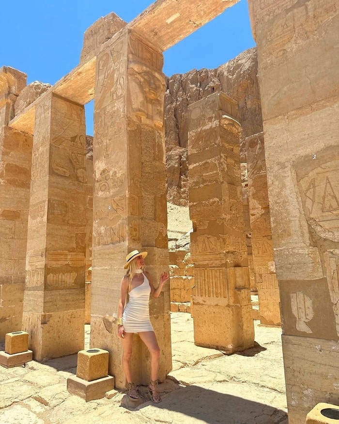 Khám phá kiến trúc của đền Edfu Ai Cập