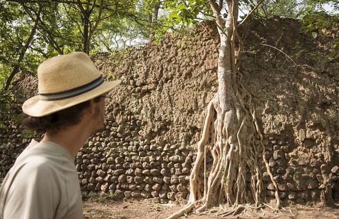 Khu phế tích Loropéni cũng là di sản nổi tiếng ở châu Phi mang vẻ đẹp độc đáo
