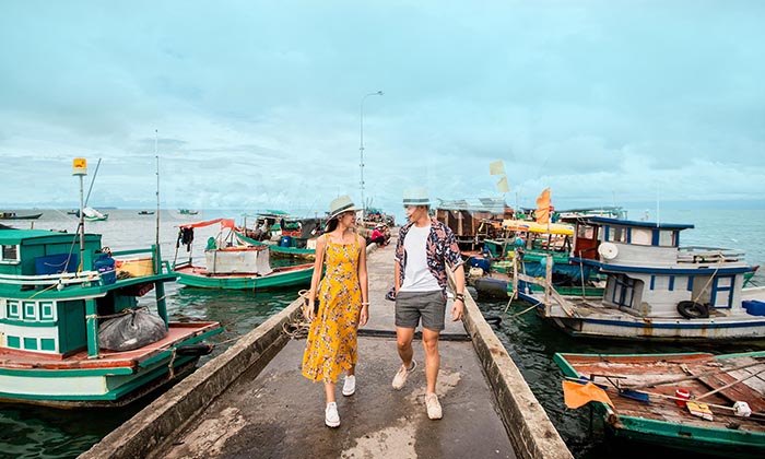 Du lịch Phú Quốc mùa hè khám phá làng chài Hàm Ninh