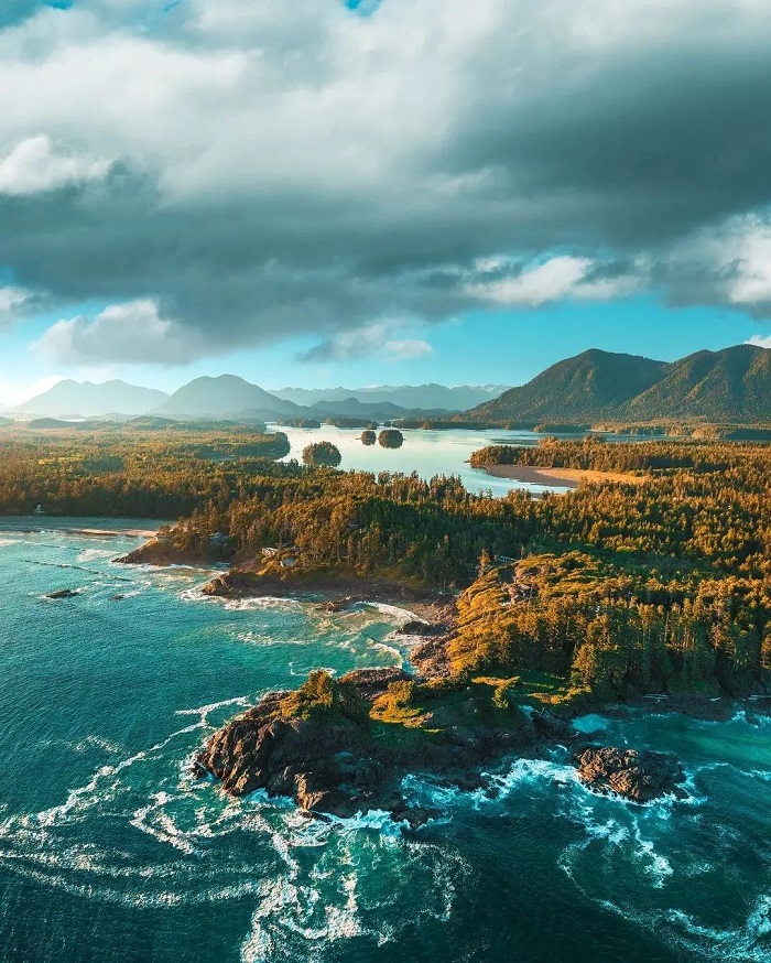 Vancouver là hòn đảo đẹp ở châu Mỹ thuộc Canada