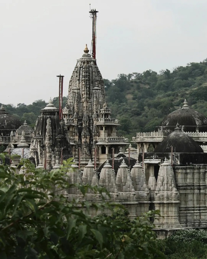 Ranakpur là ngôi đền đẹp ở châu Á sở hữu vẻ đẹp huyền bí