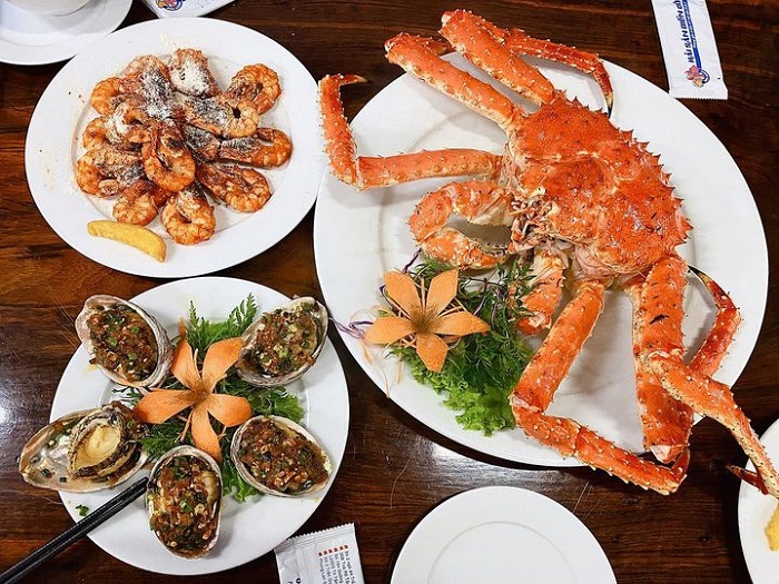 nhà hàng hải sản ở Hà Nội - nhà hàng Biển Đông