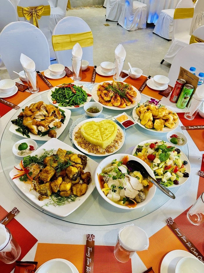 nhà hàng hải sản ở Hà Nội - nhà hàng hải sản Sầm Sơn