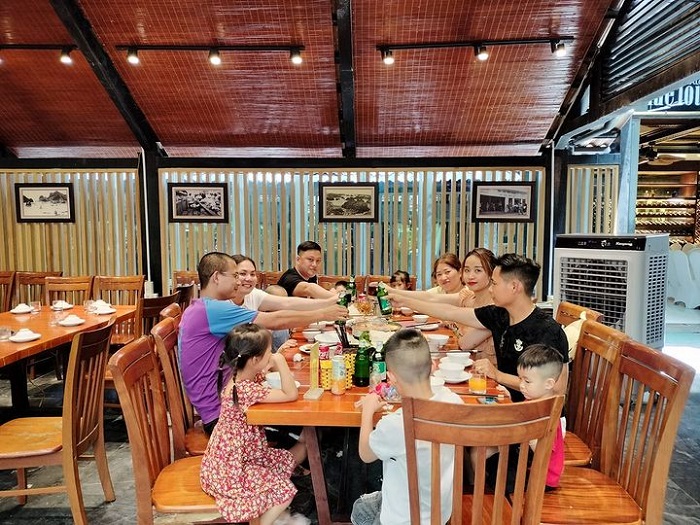 quán hải sản ngon ở Bãi Cháy - ẩm thực Làng Chài Hạ Long