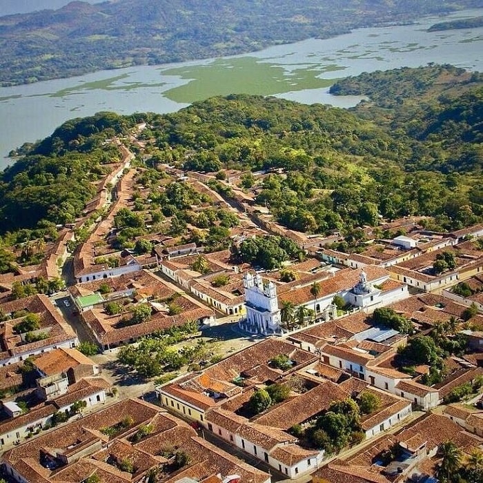 Thị trấn Suchitoto El Salvador