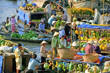 Chợ nổi Trà Ôn – Địa điểm tham quan nổi tiếng ở Vĩnh Long