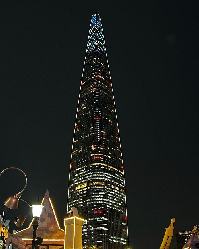 Lotte World Tower nằm trong top những tòa nhà cao nhất thế giới