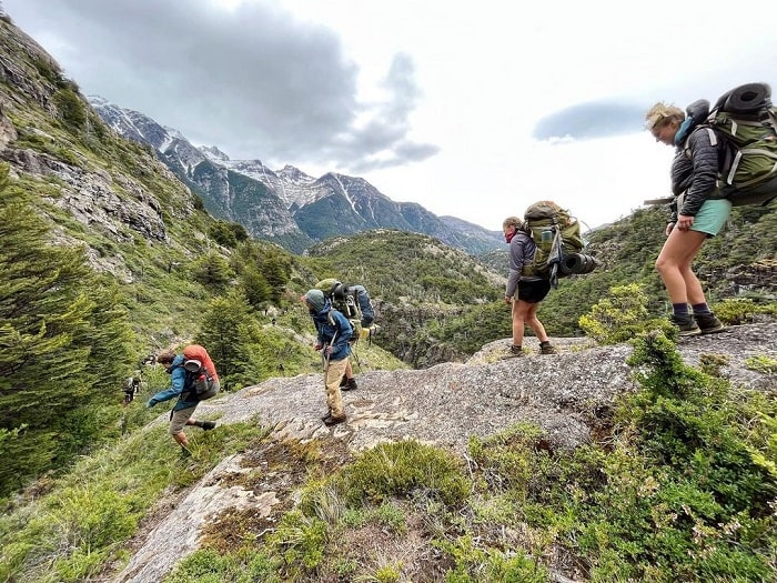 Leo núi và trekking là hoạt động phổ biến ở vườn quốc gia Patagonia Chile