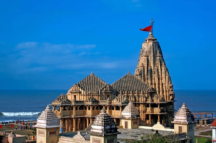 Đền Dwarkadhish nổi tiếng nhất - Ngôi đền Dwaraka ở Gujarat 