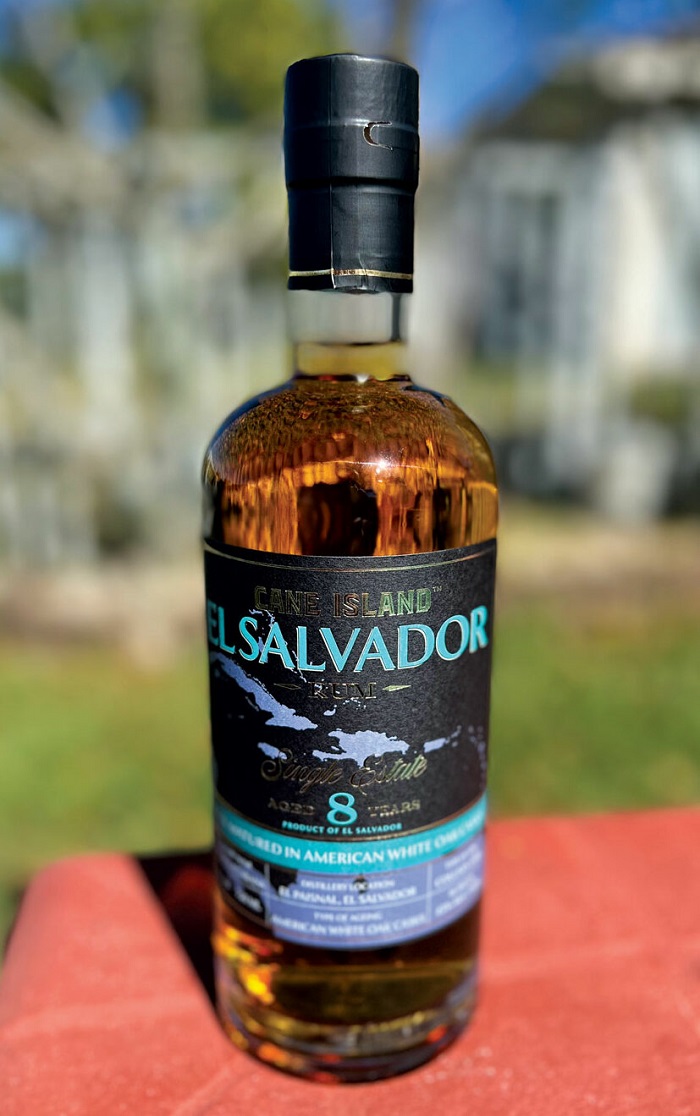 Rượu Rum El Salvador là món ăn ngon ở El Salvador