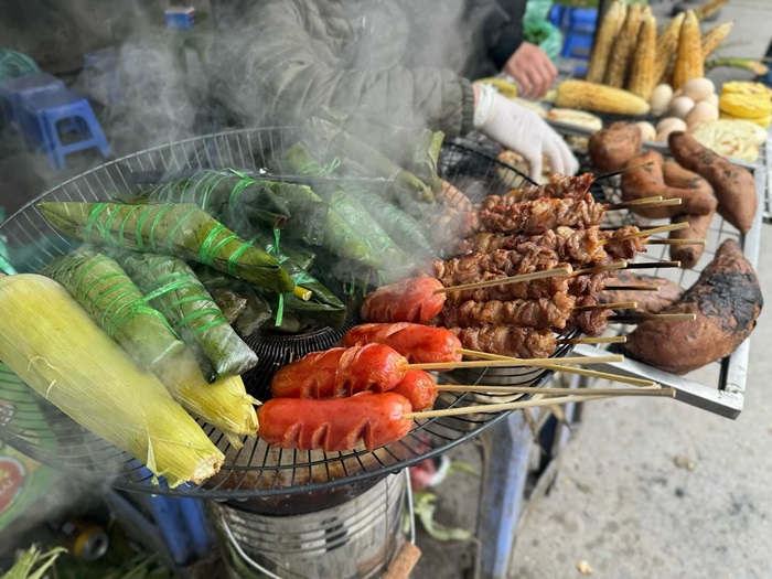 chợ gốm Bát Tràng - món ăn đường phố