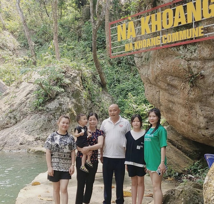 Thác Nà Khoang là thác nước đẹp ở Bắc Kạn mùa nào cũng đẹp