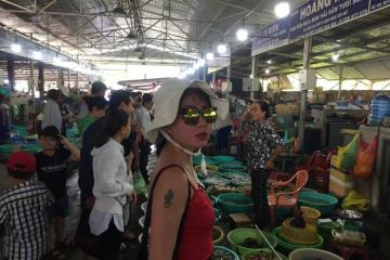 Đến Cần Thơ nhớ ghé thăm và thưởng thức ẩm thực ở chợ Hàng Dương