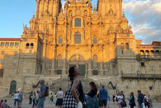 Kiến trúc và nghệ thuật tuyệt mỹ ở nhà thờ Santiago de Compostela Tây Ban Nha