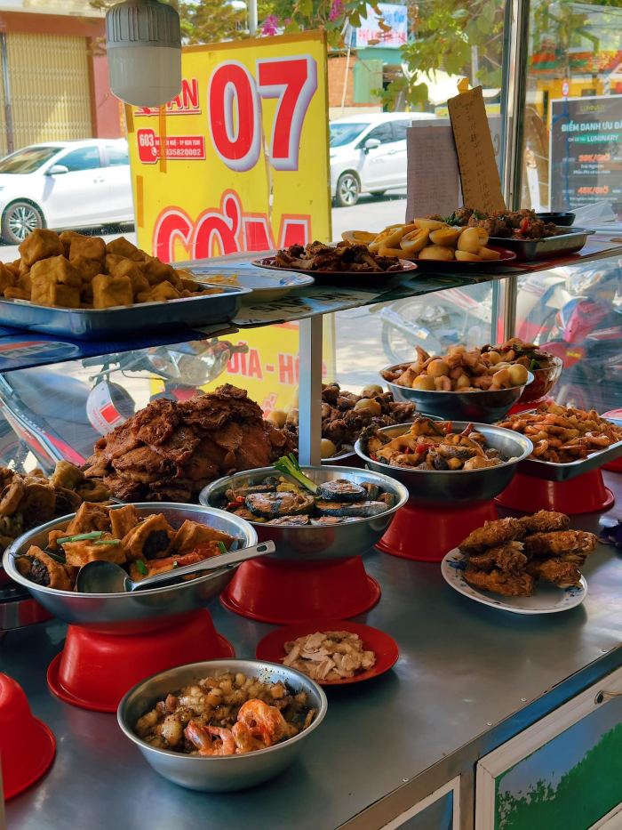 quán ăn sáng ở Kon Tum Quán Cơm Tấm 07 