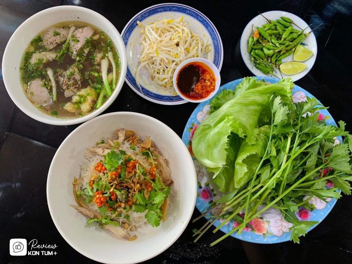 quán ăn sáng ở Kon Tum phở 54