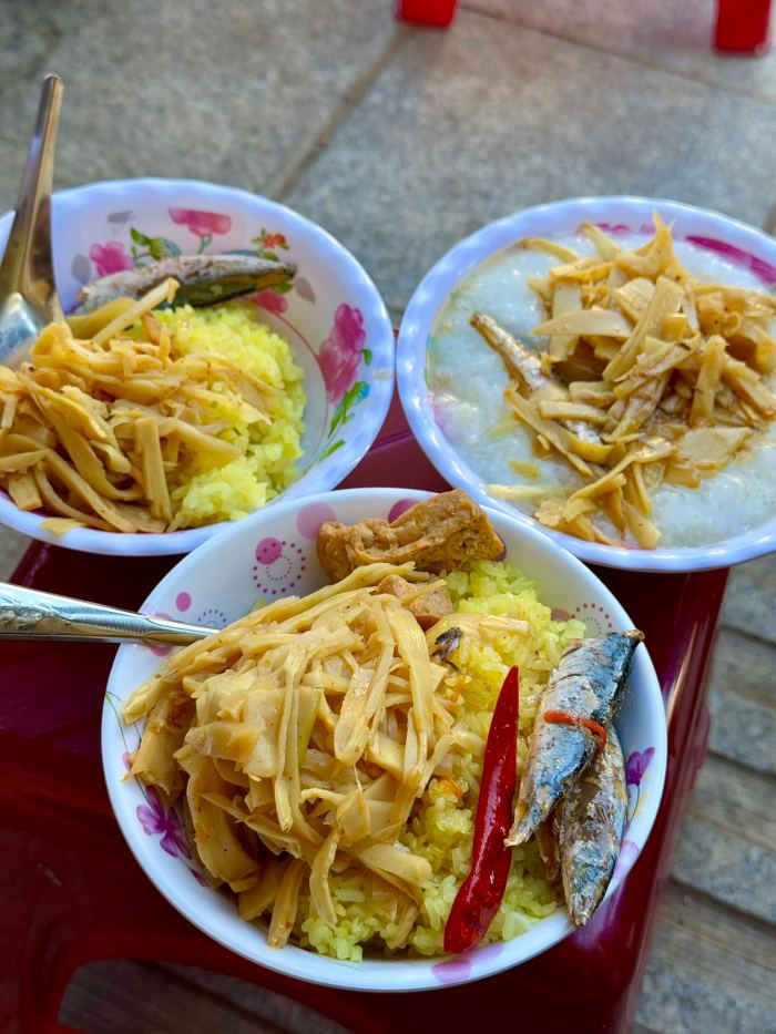 quán ăn sáng ở Kon Tum Bánh canh cá lóc A Kay 