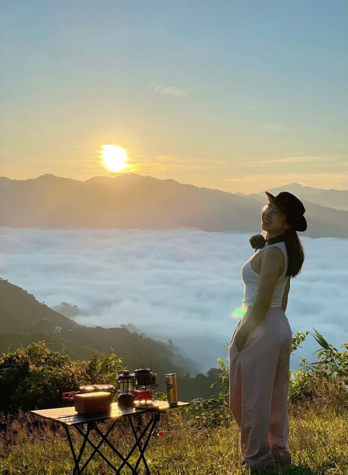 điểm trekking ở Đà Nẵng  Nóc Tắk Pổ