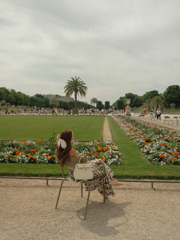 Vườn hoa ở cung điện Luxembourg Pháp