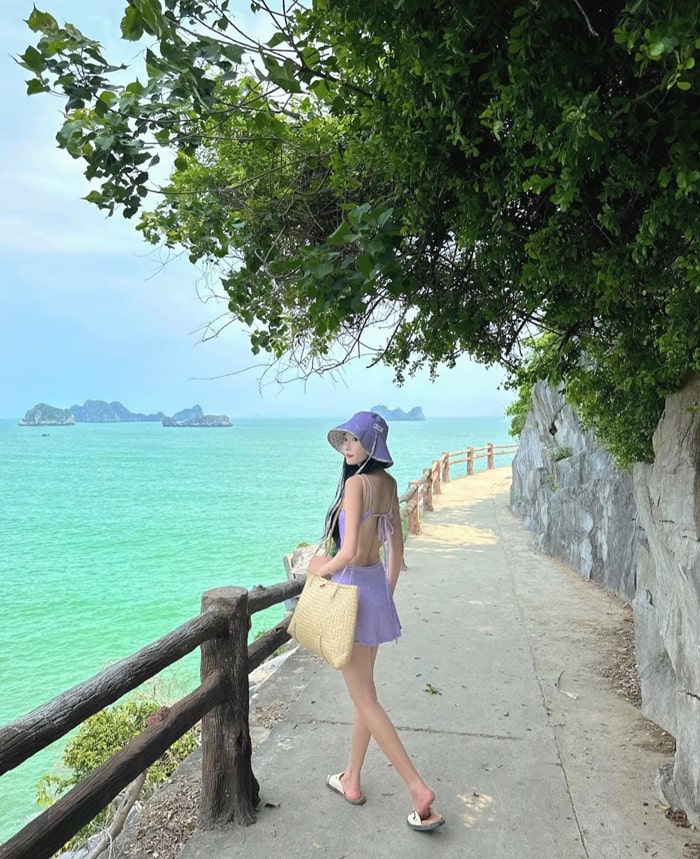 đỉnh Hải Quân Cát Bà - tham quan